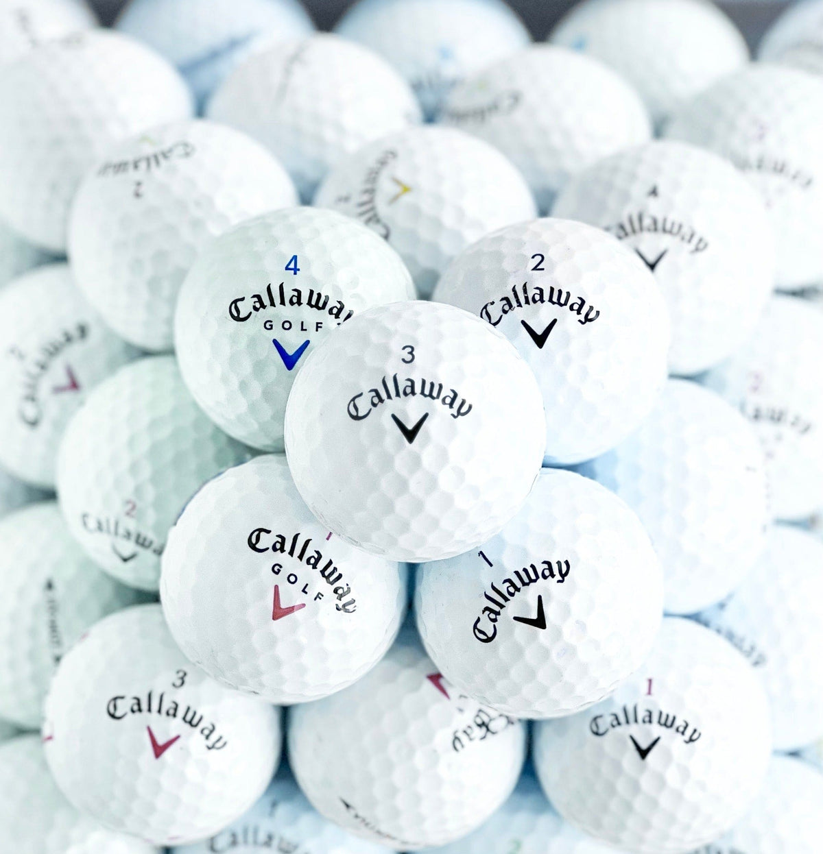 Callway mix 12-pack, olika bollar som förpackningen kan innehålla i en närbild